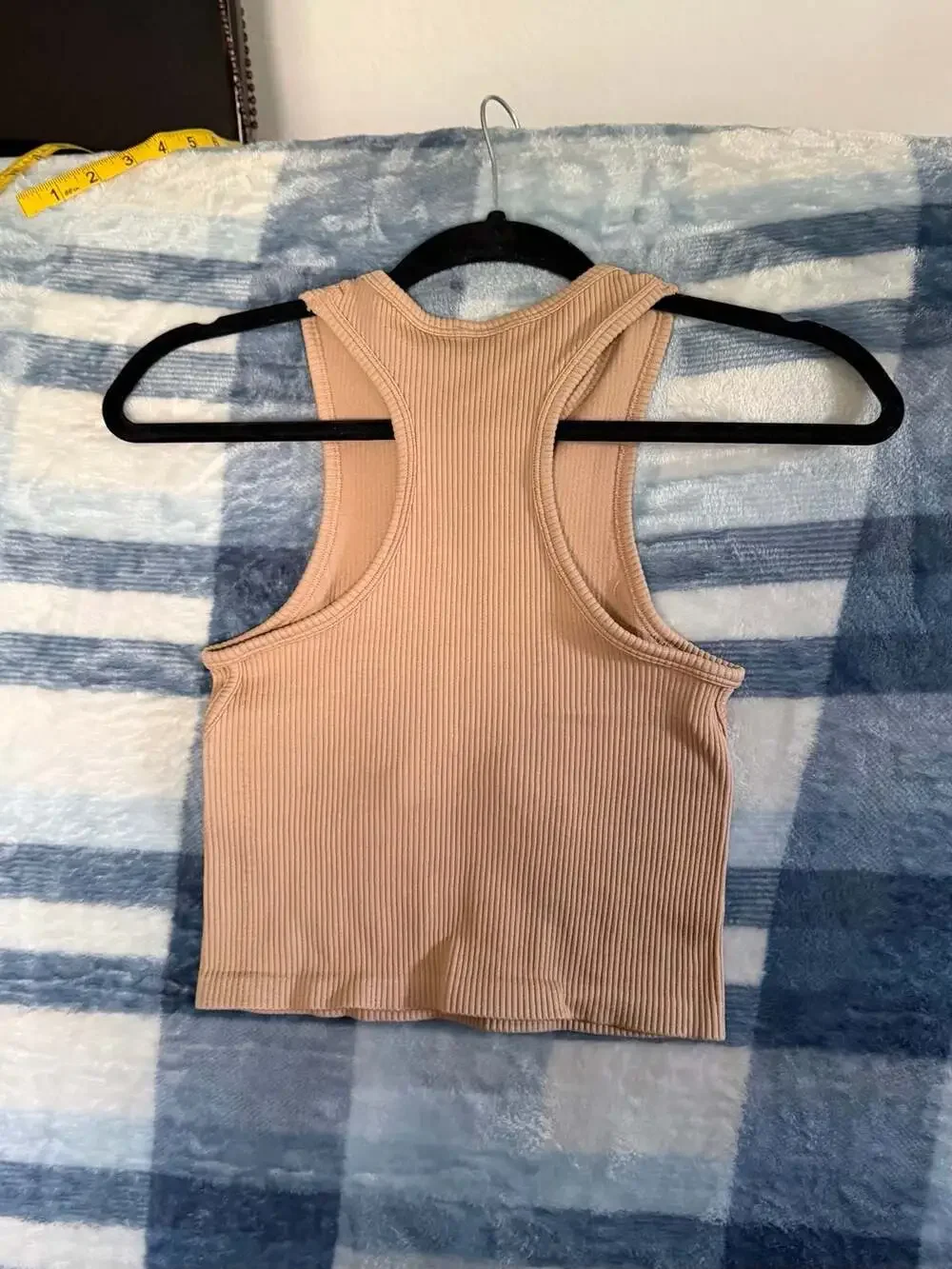 Dynamic Ribbed Sculpt Tank Top - Tan - Picture 4 of 6